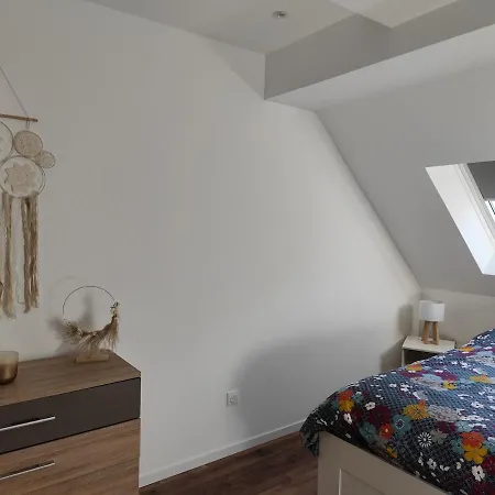 Apartment Au Pied Du Chateau D'isenbourg, Tres Beau F4 Neuf Avec Jardin Prive! *