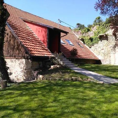 Au Pied Du Chateau D'isenbourg, Tres Beau F4 Neuf Avec Jardin Prive! Apartment