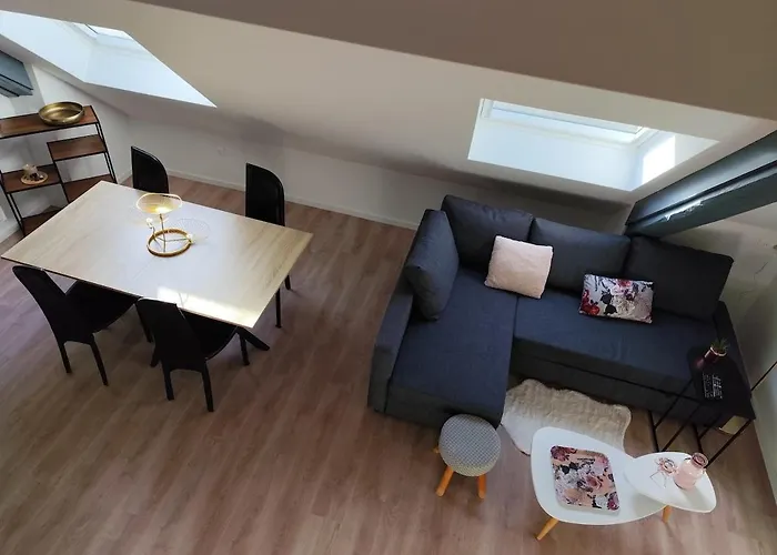 Au Pied Du Chateau D'isenbourg, Tres Beau F4 Neuf Avec Jardin Prive! Apartment