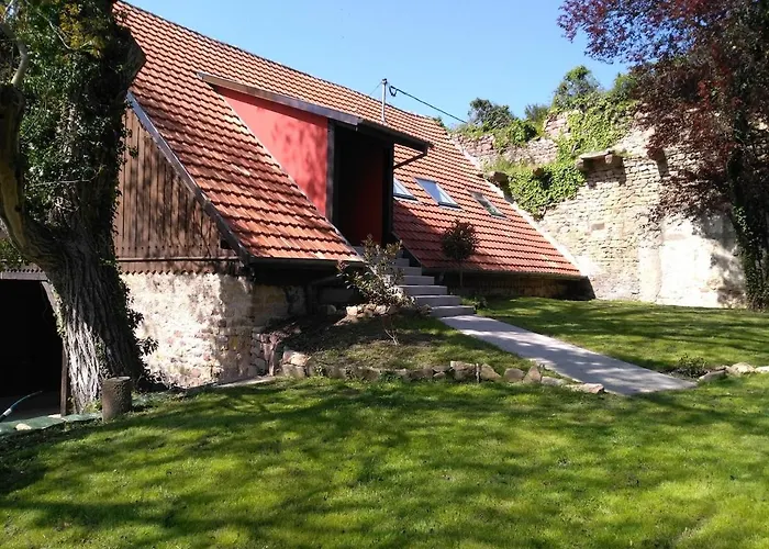 Au Pied Du Chateau D'isenbourg, Tres Beau F4 Neuf Avec Jardin Prive! Apartment
