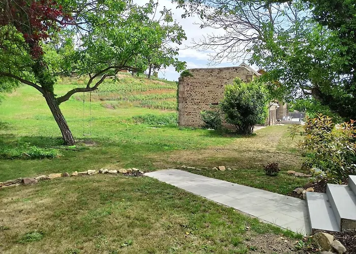 Au Pied Du Chateau D'isenbourg, Tres Beau F4 Neuf Avec Jardin Prive! Apartment